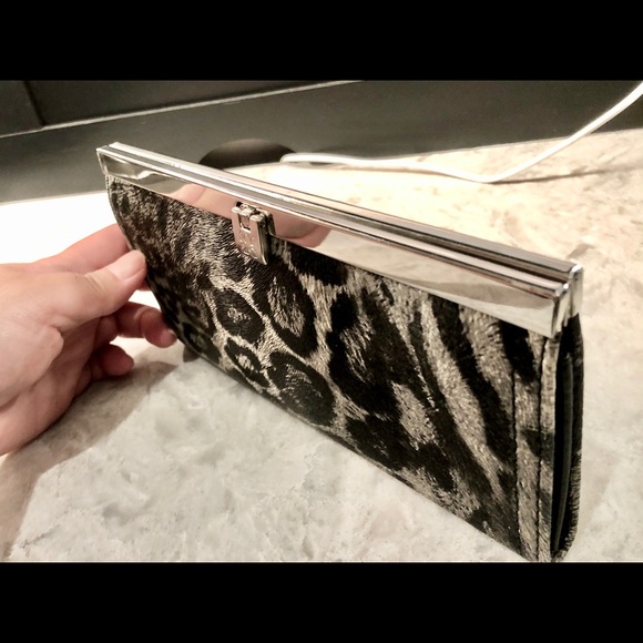 New York & Company Large Wallet/Clutch - Picture 3 of 5